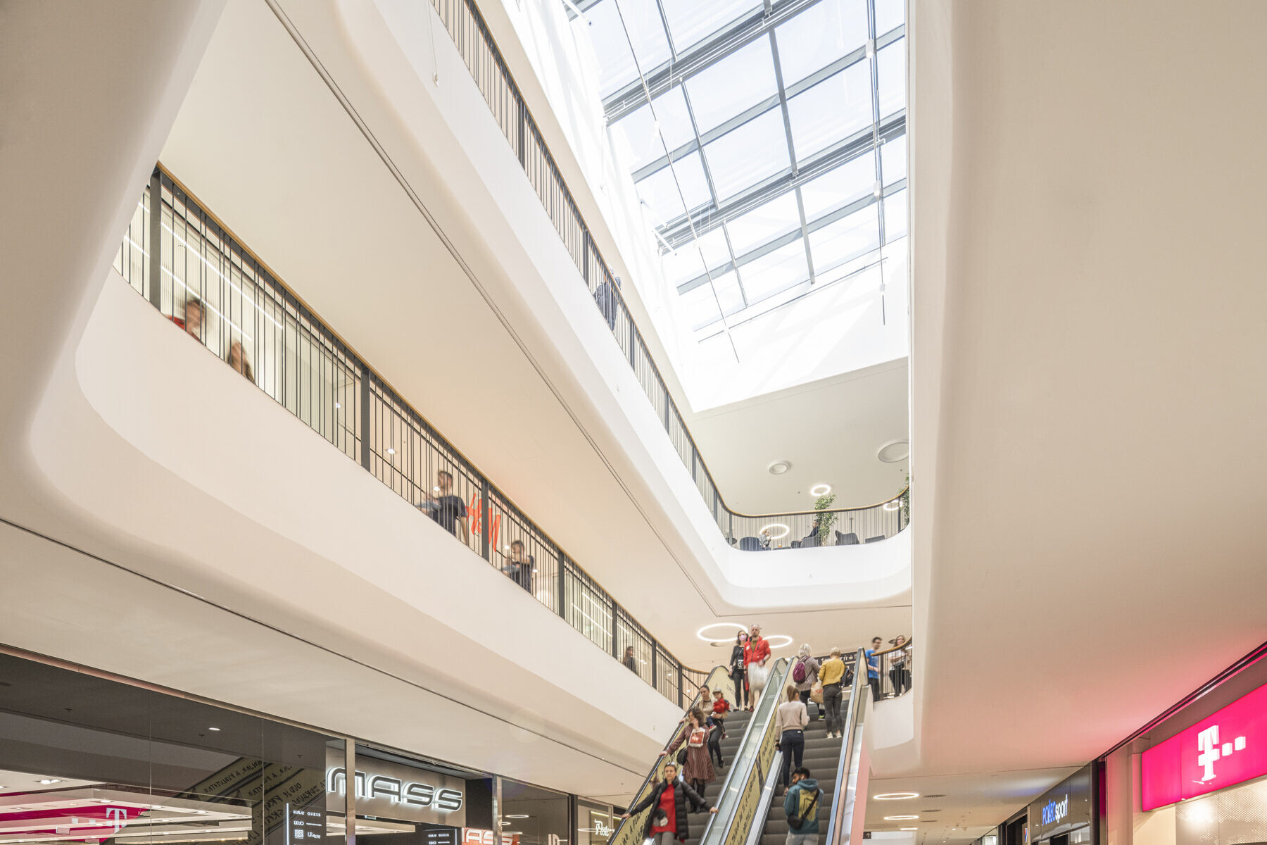 Max City shopping centre, Pula, Croatia, Floor View
